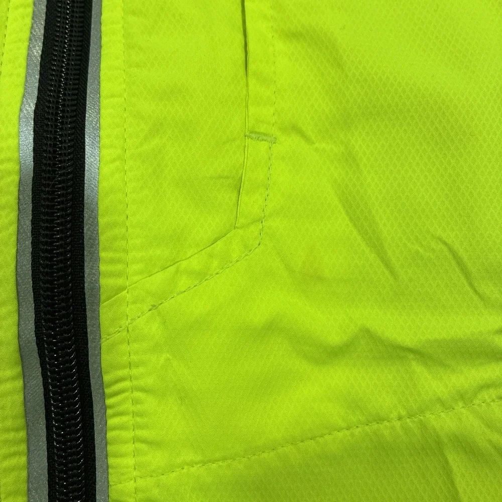 Brooks Shelter Technology‎ Running Vest Women's M High Visibility Neon Yellow